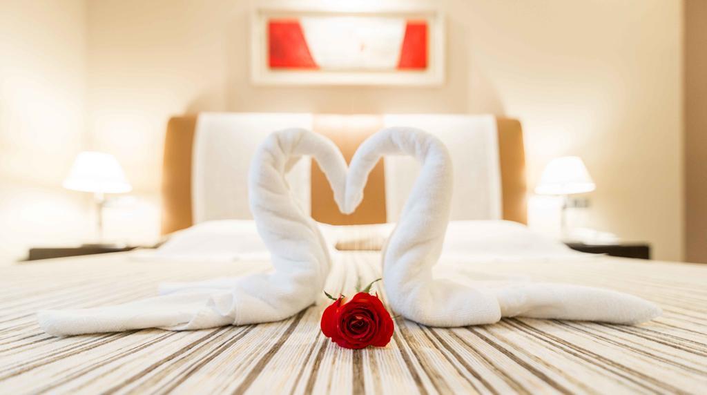 El Patio Hotel La Almunia de Dona Godina Phòng bức ảnh
