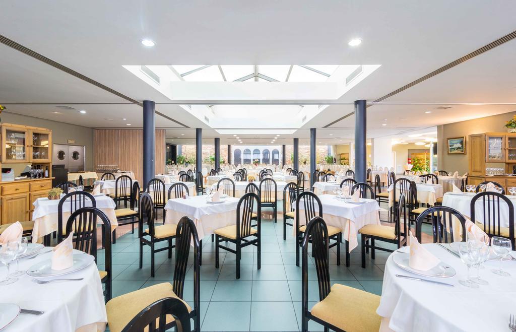 El Patio Hotel La Almunia de Dona Godina Ngoại thất bức ảnh