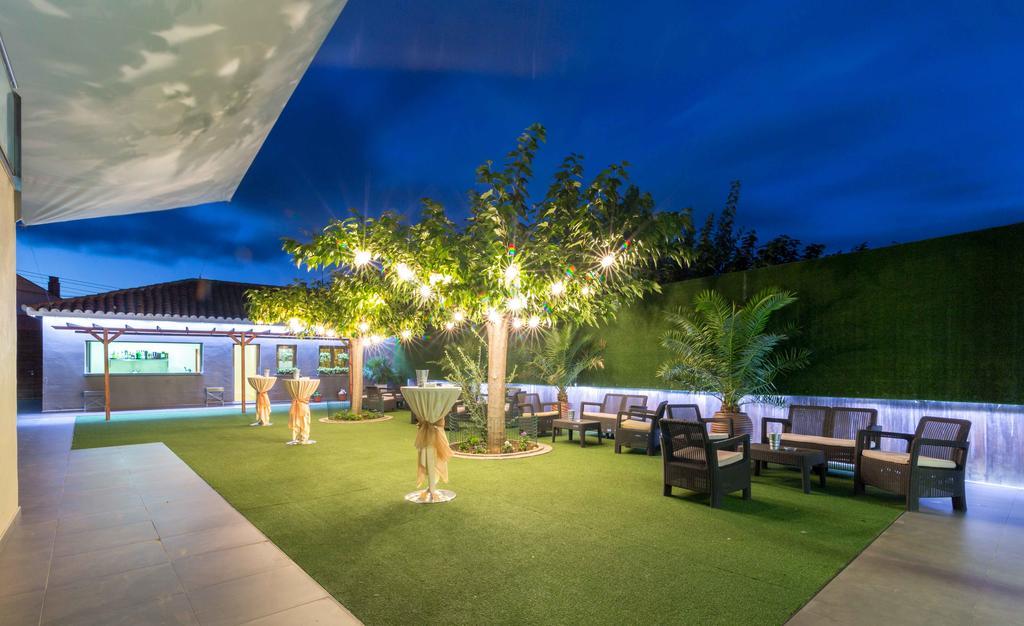 El Patio Hotel La Almunia de Dona Godina Ngoại thất bức ảnh