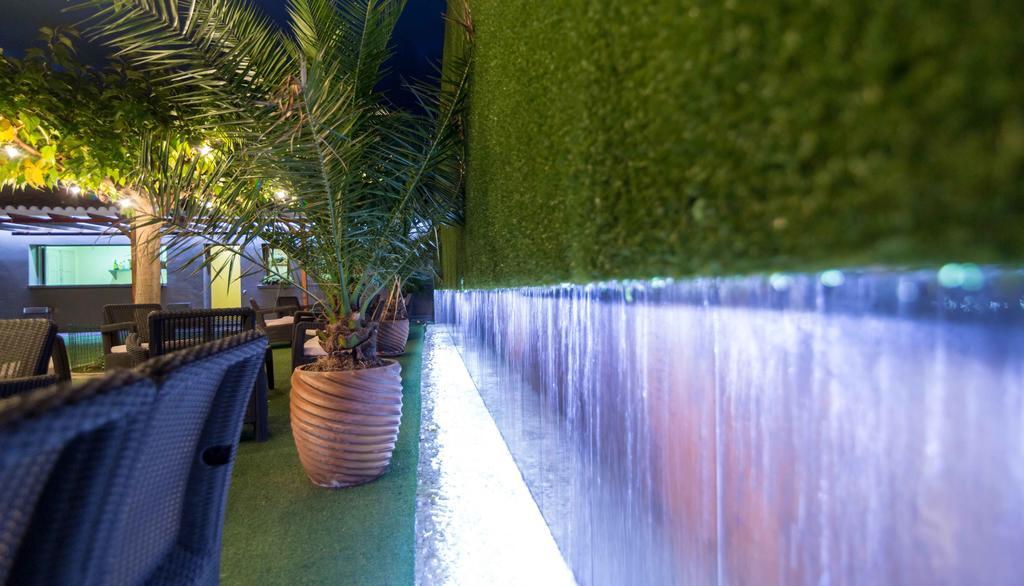 El Patio Hotel La Almunia de Dona Godina Ngoại thất bức ảnh