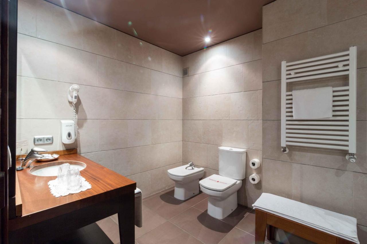 El Patio Hotel La Almunia de Dona Godina Ngoại thất bức ảnh