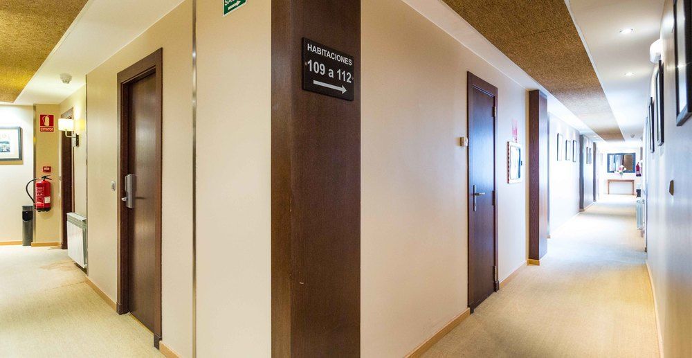 El Patio Hotel La Almunia de Dona Godina Ngoại thất bức ảnh