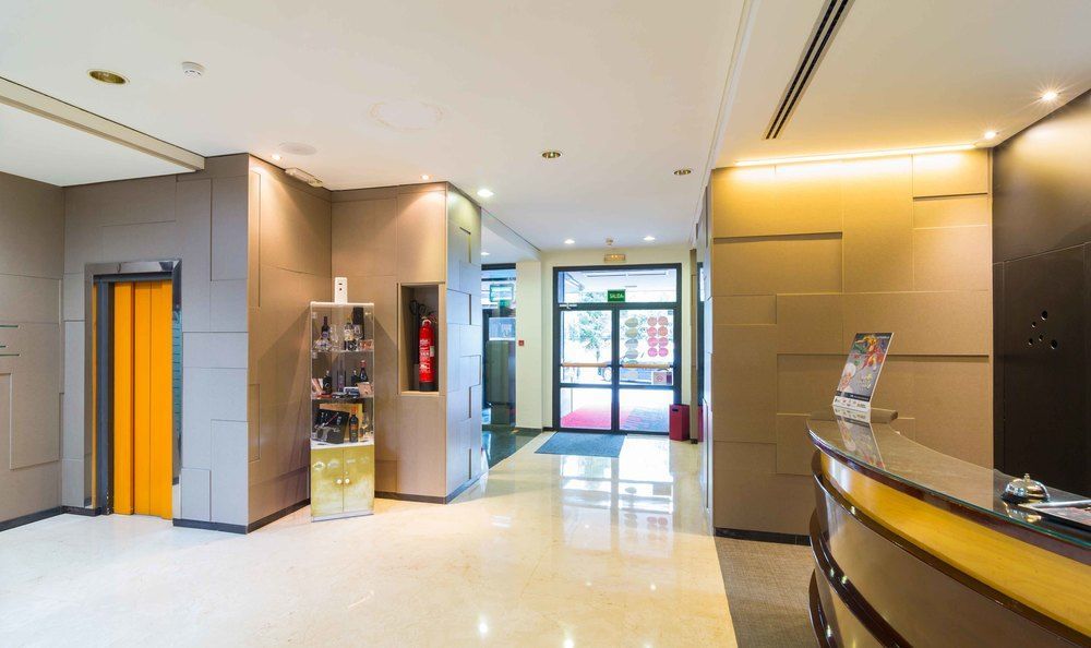 El Patio Hotel La Almunia de Dona Godina Ngoại thất bức ảnh